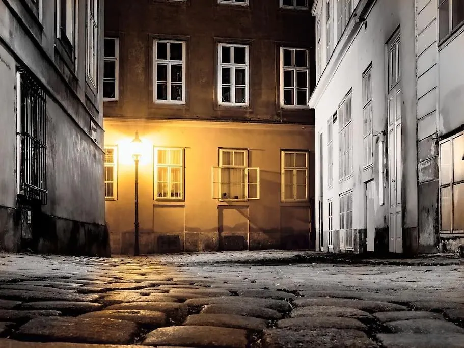 Enjoy Apartments, Quiet Street, Apartment With Two Bedrooms Sleeps 6 Ac Wien Österreich