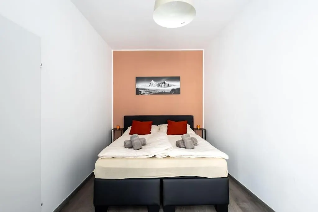 Enjoy Apartments, Quiet Street, Apartment With Two Bedrooms Sleeps 6 Ac Wien
