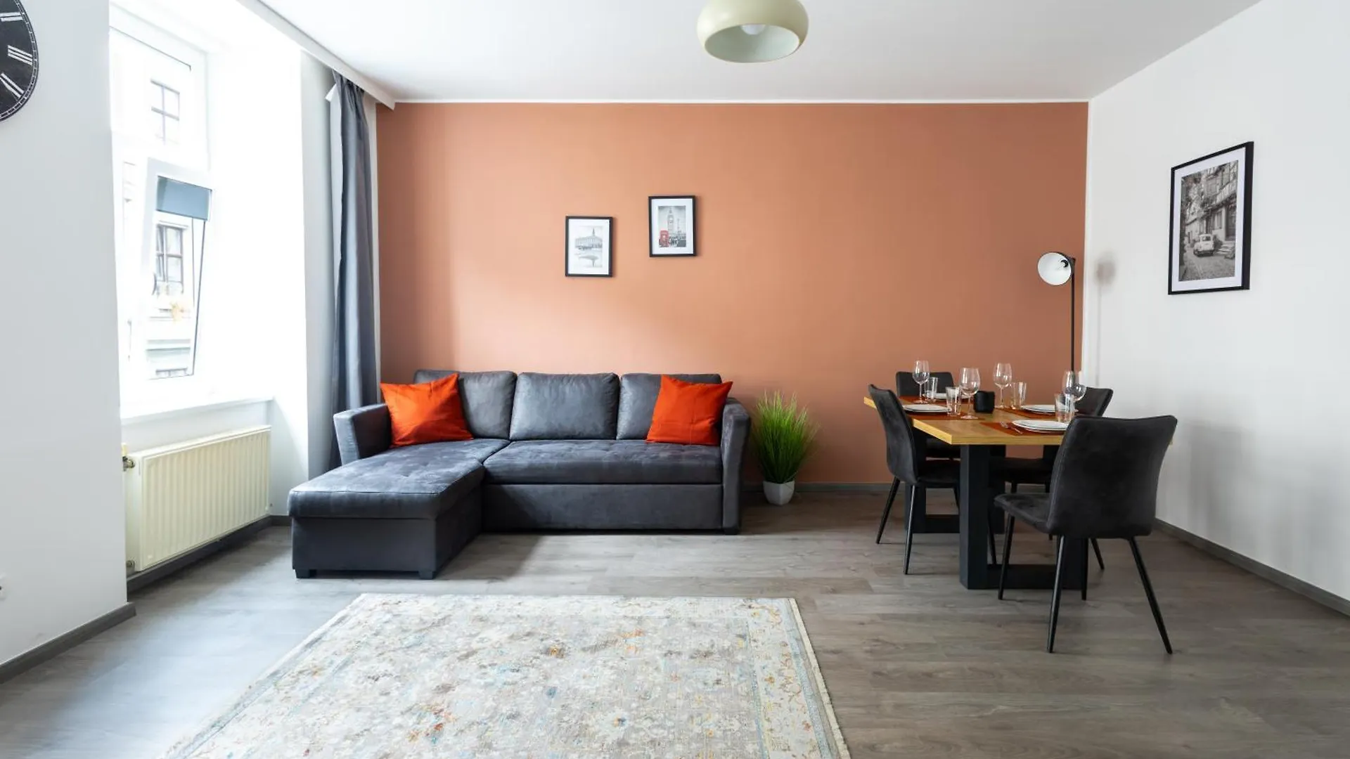 Enjoy Apartments, Quiet Street, Apartment With Two Bedrooms Sleeps 6 Ac Wien